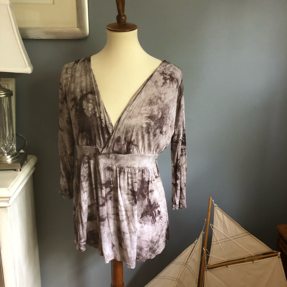 Paris super soft tie dyed top!